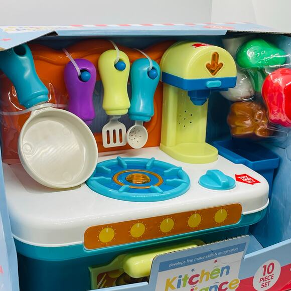 Play Right Kitchen Appliance Playset- NEW - Picture 2 of 7